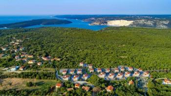Complex of 22 new villas with swimming pool in Labin area 