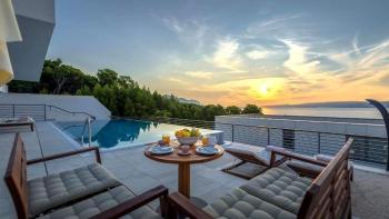Unique new modern villa in Baska Voda, with indoor and outdoor swimming pools, just 150 meters from the beachline! 