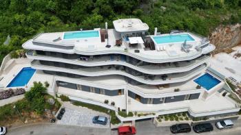 Nádherná nová rezidence ve stylu Zaha Hadid v Opatiji 