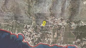 Terrain urbain à vendre à Zavala, cca. 500 mètres de la mer 