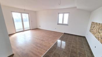 Haus in Marčana, mit Garage 