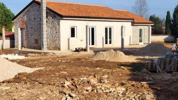 Maison dans la région d'Umag, à 5 km de la mer 