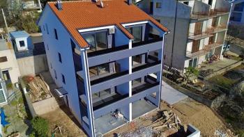 Dwupiętrowy apartament z widokiem na morze w Dramalj w Crikvenicy! 