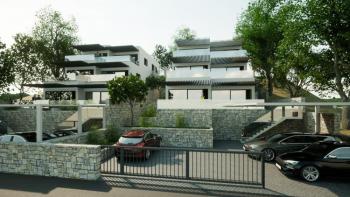 Luxury penthouse in a new residence on the 1st line to the sea in Zaboric 
