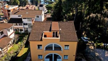 Apartment house, 200 m from the sea, in beautiful Rovinj 
