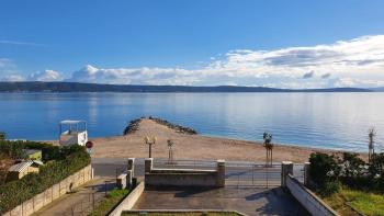 Ideal investment - seafront new modern villa in Kastela 