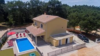 Villa with pool in Svetvincenat area, Boskari 