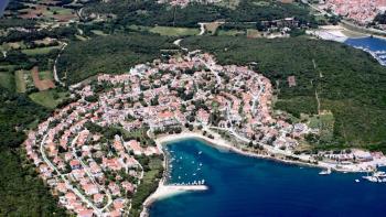 Seafront land for sale Сroatia 3447 m2, Pješčana Uvala 