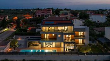 Fascinating new modern villa in Fazana with sea view! 