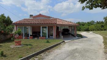 Exceptional offer in Marčana, house of 141m2 on 26 288 sq.m. of land 