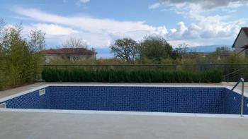 Newly constructed villas in Malinska with sea view and swimming pool 