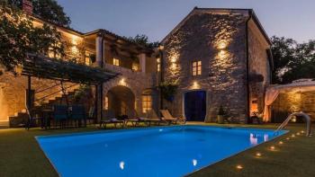 Stylish designer 4-bedroom stone villa with a pool, Crikvenica 