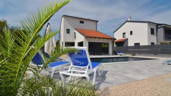 New villa in Soline Bay area, peaceful location 4 km from the sea 