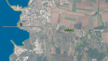 Building land in Umag just 200 meters from the sea 