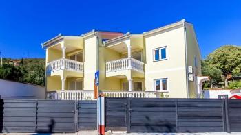 Newly built villa with swimming pool in Dramalj, 400 meters from the sea 