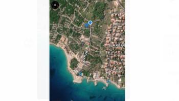 Land plot for sale in Punat just 100 meters from the sea 