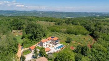 Beautiful villa in Kaštelir area near Porec 