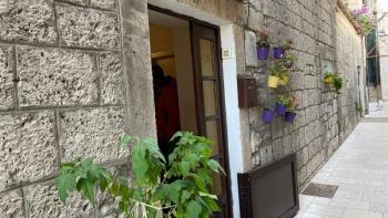 Renovated stone house in the centre of Stari Grad, on Hvar island, just 30 meters from the sea 
