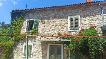 Maison en pierre à Valbandon, Fažana à seulement 1,5 km de la mer 