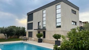 Beeindruckende neue Villa mit Meerblick in der Gegend von Vodnjan 
