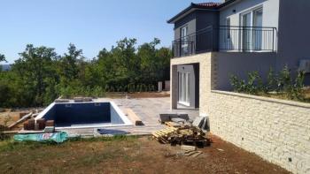 Modern new villa with a panoramic view and swimming pool in Labin outskirts 