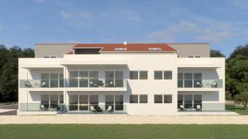 Neue Luxuswohnung in Rovinj, nur 300 Meter vom Meer entfernt 
