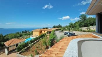 Wunderschöne Villa in Veprinac, Opatija mit herrlichem Meerblick auf 9188 qm. vom Land 