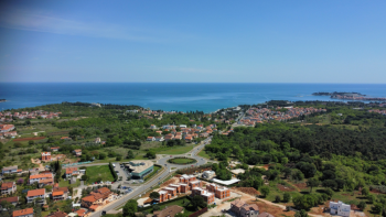 Luxuriöse Villa mit Garten- und Meerblick in der Region Porec 