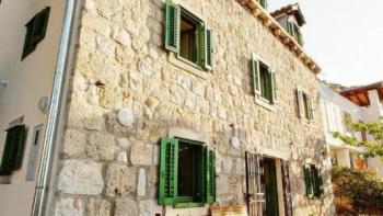 Off-market - Unique house in Ploce area in the centre of Dubrovnik, just 100 meters from the sea 