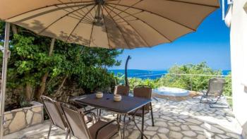 Charmante villa à Mošćenice, Mošćenička Draga, avec bain à remous et vue sur la mer 