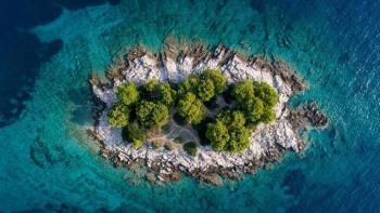 Île à vendre dans la région de Trogir 