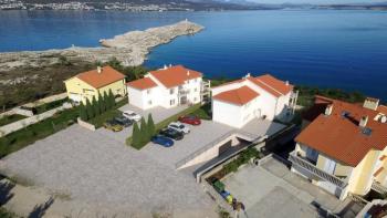 New apartment with 2 bedrooms in Šilo, Dobrinj, first line to the sea 