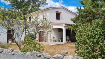 Cosy house for sale in Kras, Dobrinj 