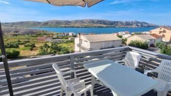 Tourist property with 11 apartments 150 meters from the sea on Pag 