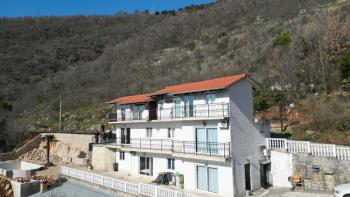 Maison d'hôtes parfaitement située à Mošćenička Draga avec vue sur la mer, dans la verdure 