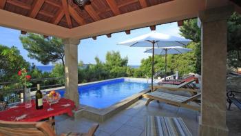 Charming first line property for sale on Korcula 