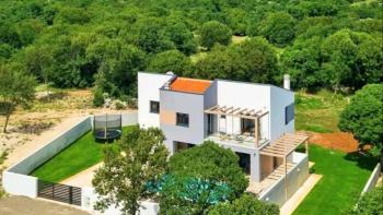 Modern villa within greenery in Medieval Barban 