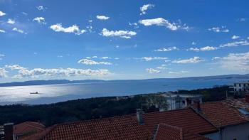 Semi-detached house with 5 apartments in Kostrena with breathtaking sea views 