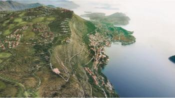 Unique project over Dubrovnik next to future golf terrain 