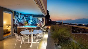 Remarkable new apartment with sea views for sale in Split  