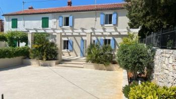 House in Umag, 450 meters from the sea 