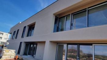 New modern villetta in Umag, cca. 1 km from the sea 