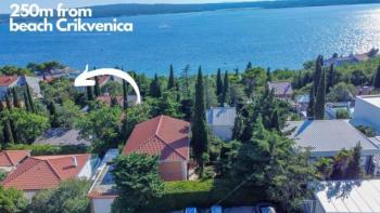 Haus in Dramalj, Crikvenica, 250 Meter vom Strand entfernt 