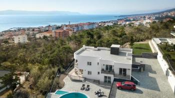 Impressive villa in Crikvenica with magnificent sea views 