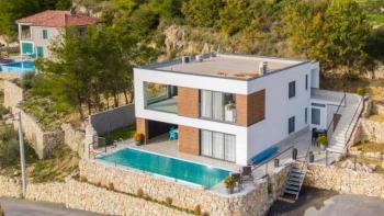 Wunderschöne neue Villa in Podstrana 