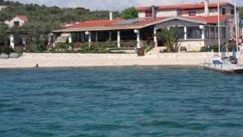 Complex property for sale in Sibenik area - 1st line to the sea 