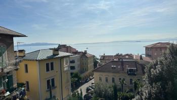 Appartement pas cher avec vue sur la mer dans le centre d'Opatija 