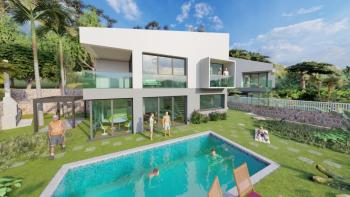 Luxusní rodinný dům s bazénem ve výstavbě v Bribir 