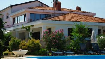 Hotel with gourmet restaurant in Porec area 