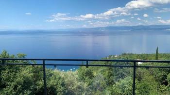 Maison à Medveja, Lovran, avec vue impressionnante sur la mer 